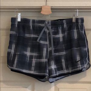 Nike Women’s Flex Run Short Black and Grey Size L